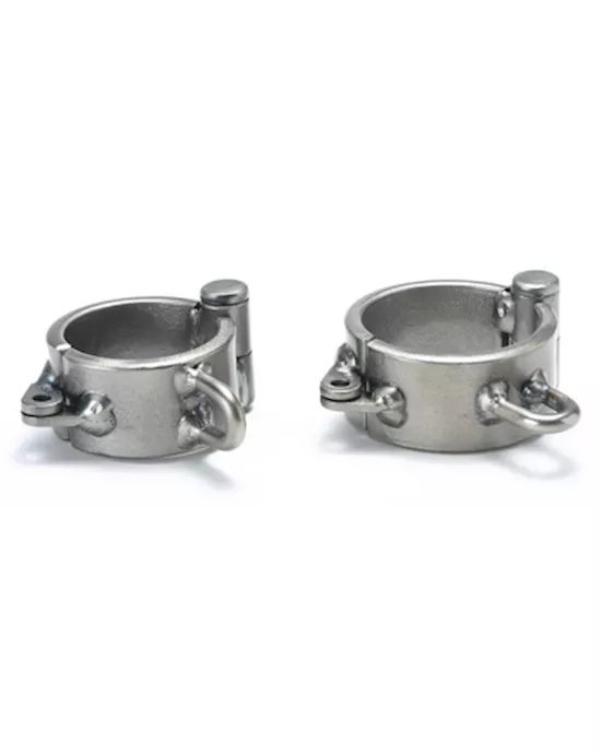 CockandBallShackle