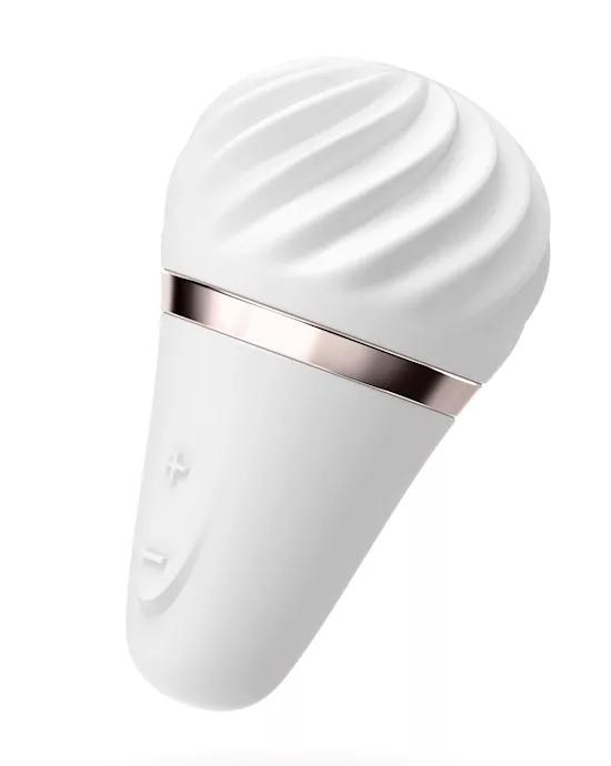 Satisfyer Little Wand Vibrator